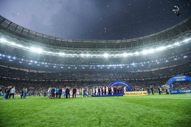 季足总杯中 季足总杯中