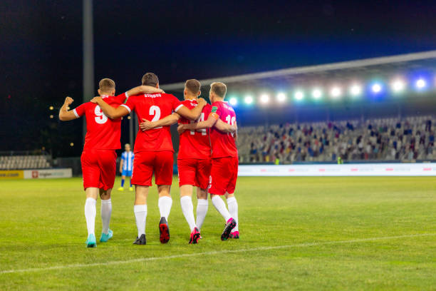 而在场下 而在场下